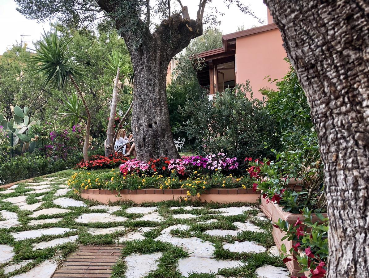 La Casa Di Paolo Casa Di Charme Hotel Marina di Camerota Exterior foto